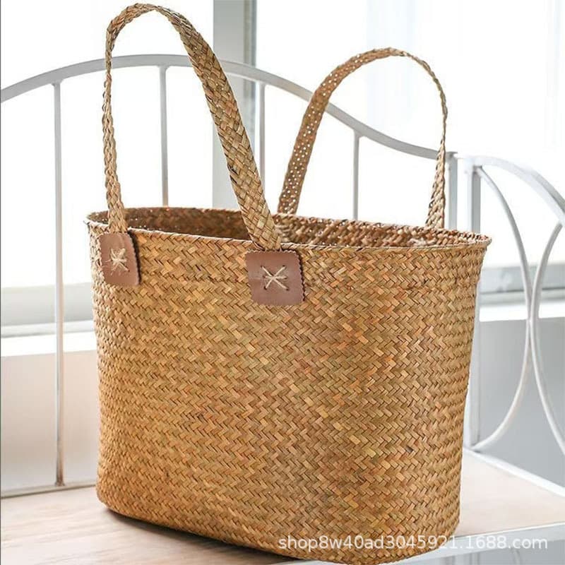 Mid-Autumn Festival new Japanese-style sea grass woven basket, retro oval large hand-held basket for outdoor home use, travel shopping basket.