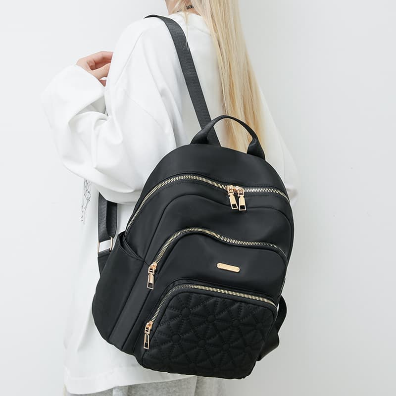 Versatile Travel 2024 Large Capacity School Bag Women's Cute New Oxford Cloth Backpack Lightweight Student Backpack Fashion