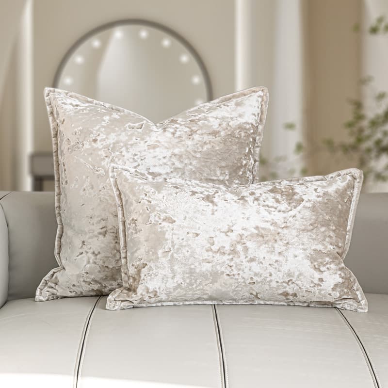 Modern Luxury High-End Ice Velvet Throw Pillow for Sofa Living Room Luxury Cushion Cover Pearl White Decorative Pillow for Villa