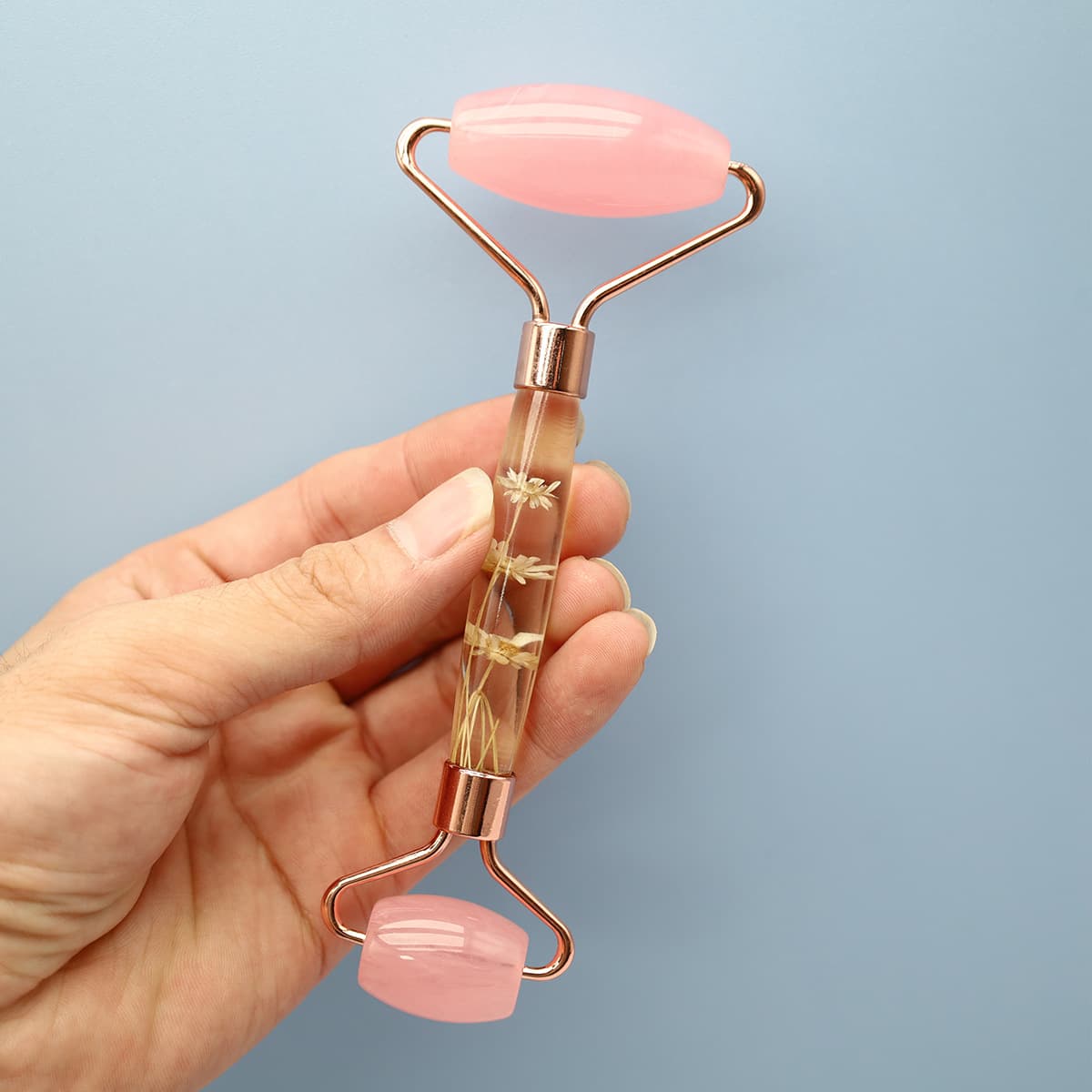 Factory Sanhua Straight Rod Pink Crystal Dual-Head Facial Massage Roller Resin Beeswax Roller for Face and Eyes