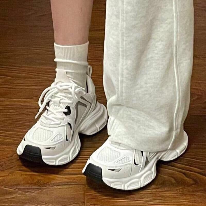 2025 Spring/Summer New Arrival White Sneakers Japanese Retro Jogging Shoes Fashion Casual Sports Shoes Lightweight Versatile Dad Shoes