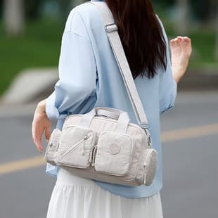 Casual Fashionable Large-Capacity Nylon Tote Bag, 2026 Summer New Style, Fashionable Handbag, Simple Casual Shoulder Bag