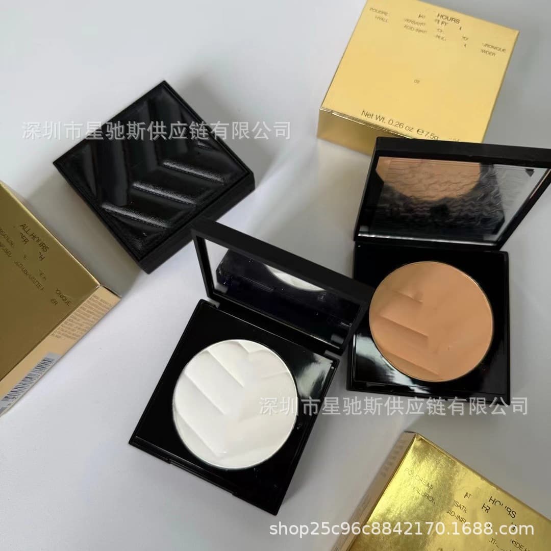 New Black Leather Powder Foundation 7.5g for Cross-Border E-Commerce Channels, In Stock in Three Shades: Transparent/01/02