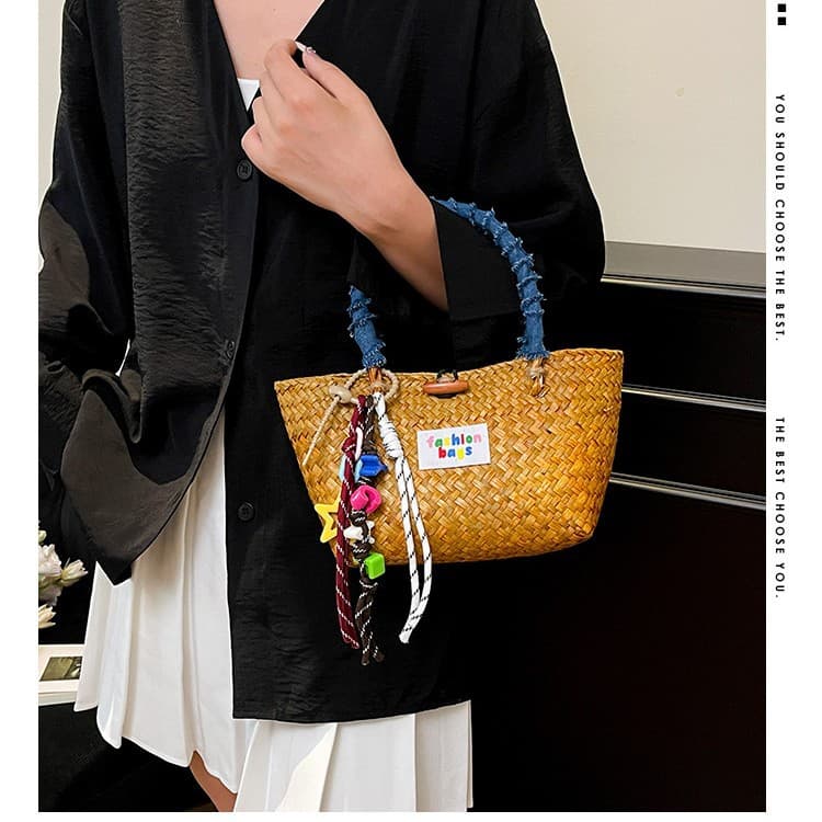 Women's Bag 2026 New Straw Woven Basket Handbag Fashion Texture Vintage Crossbody Shoulder Bucket Bag