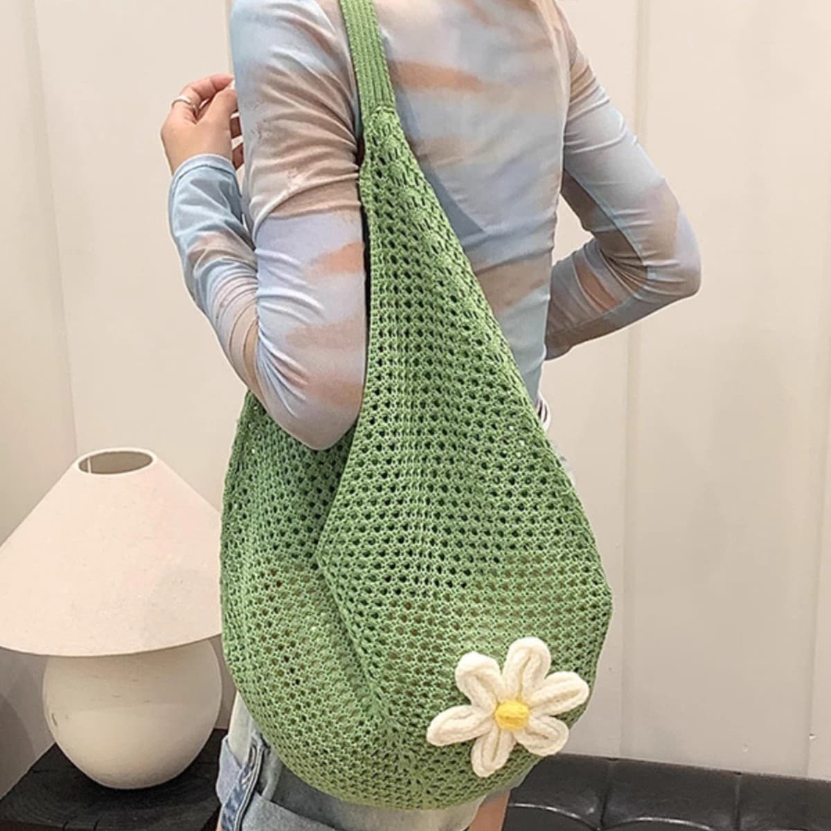 Korean-style high-quality woven knit bag, new women's knitted hollow single-shoulder lazy style beach vacation bag