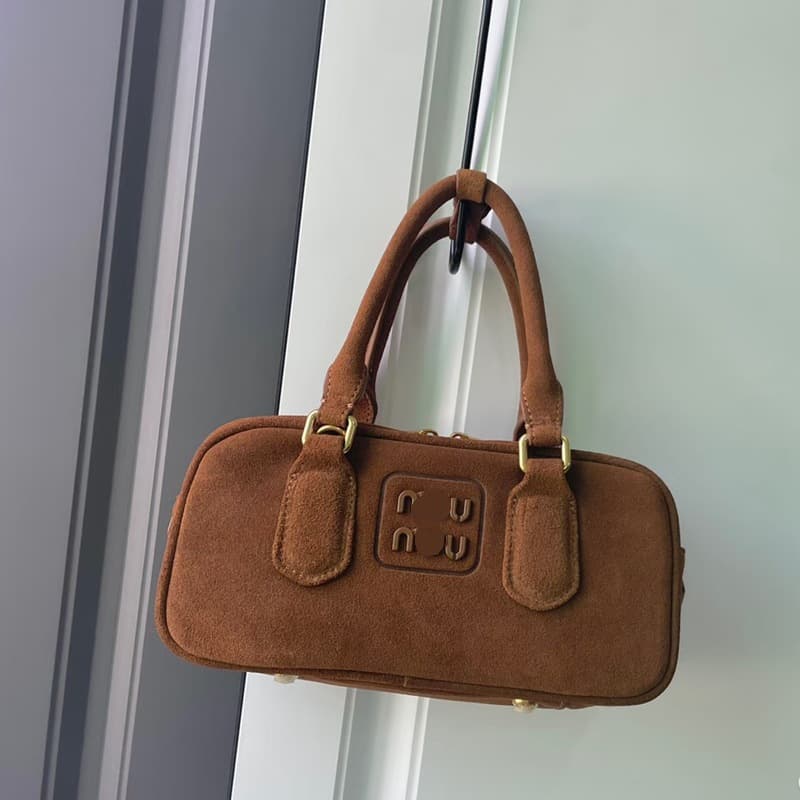 MIU New Style Women's Bowling Bag Suede Flannel Small Pillow Bag Shoulder Handheld Crossbody Versatile Fashion Bag