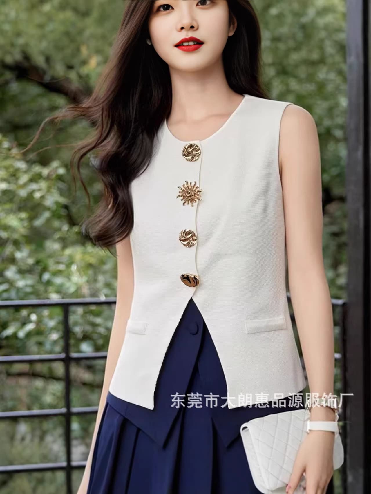 Summer New Design Asymmetric Button Sleeveless Knit Vest Women's Tail Split Solid Color Versatile Top