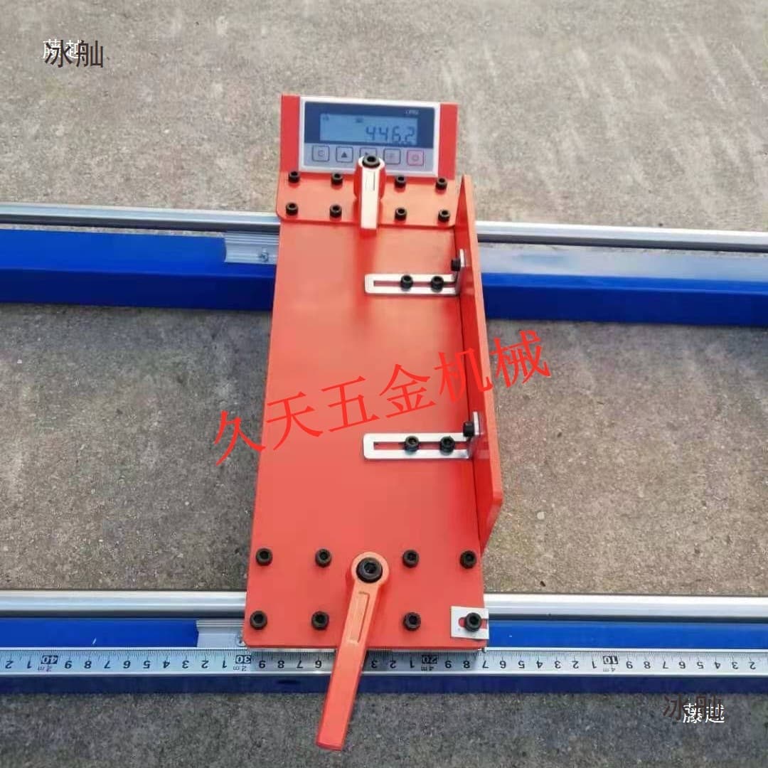 Digital display table feeding magnetic grid P0 double head 2-foot cutting machine digital display saw sliding table saw frame 50L3 digital M positioning