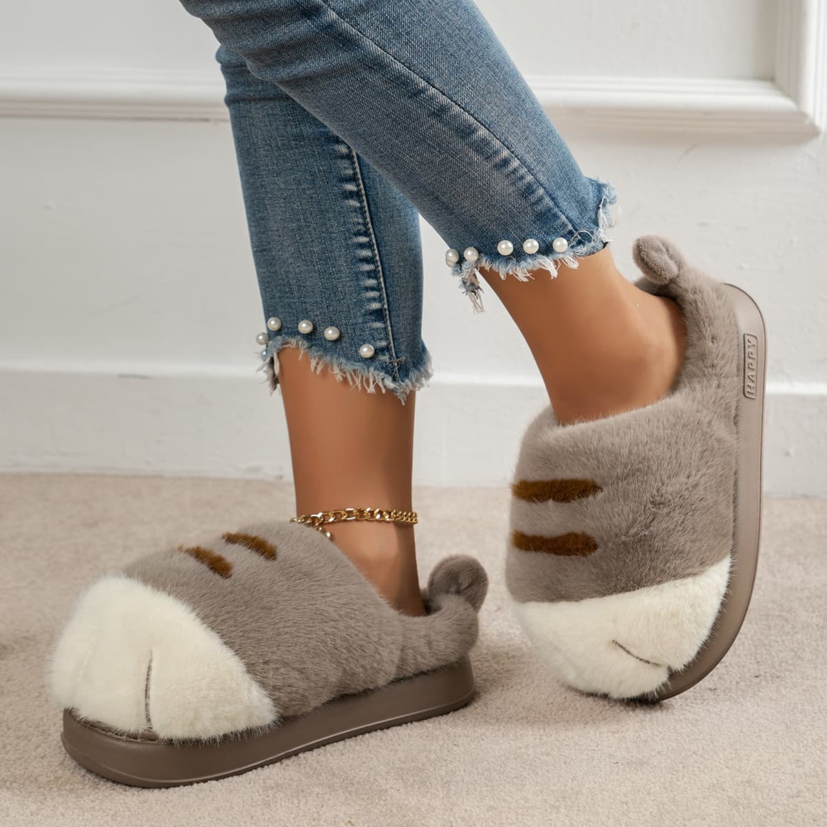 Cross-border EU/US Plus Size Closed-Toe Fuzzy Slippers Winter New Thickened Fleece-Lined Lightweight Soft Sole Home Warm Wool Slippers