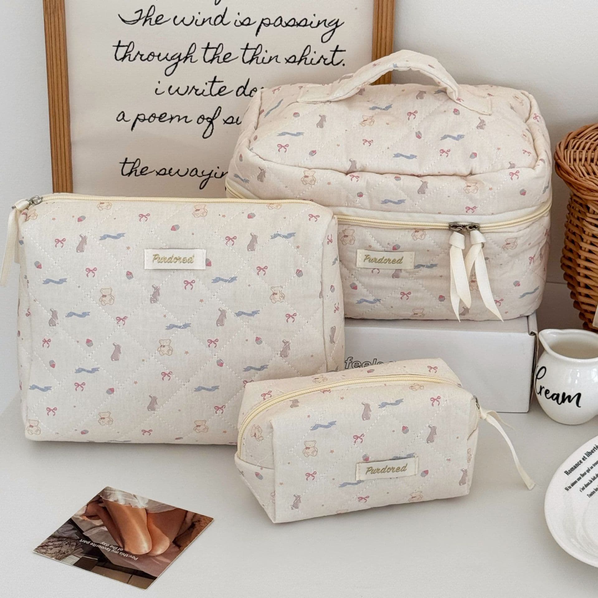 Cross-border Gift Bear Makeup Bag High Appearance Portable Sweet Ins Style Storage Bag Large Capacity Cosmetic Bag