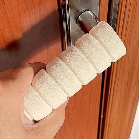 Door handle anti-collision protective cover, household safety protective cover, thickened spiral handle, baby and children's room door anti-collision corner cover
