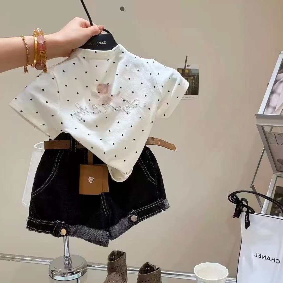 Girls Summer Outfit Set 2026 New Rhinestone Polka Dot Short Sleeve T-Shirt Kids Korean Style Denim Shorts Two-Piece Set Trendy