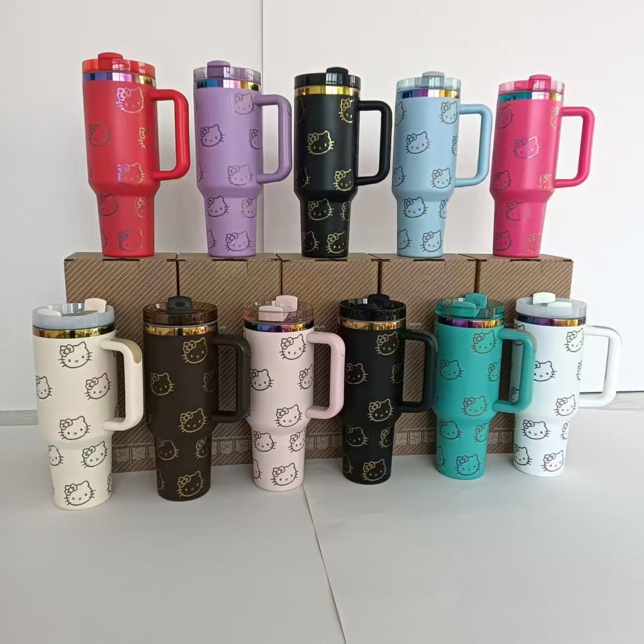 Hello Kitty co-branded 304 stainless steel thermos cup large capacity portable ice cup with handle for men and women