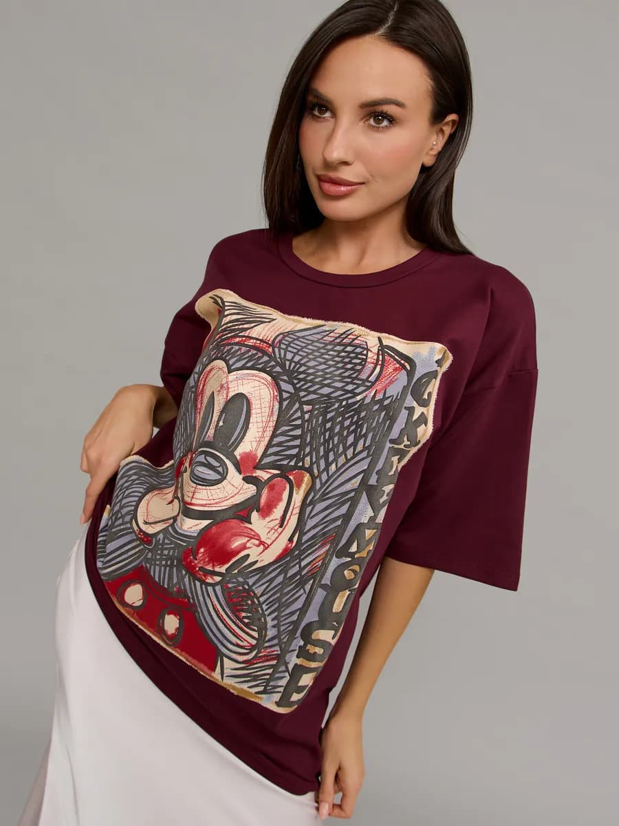 Oversize T-Shirt with Mickey Print, Streetwear Style, Casual Chic, Summer Top