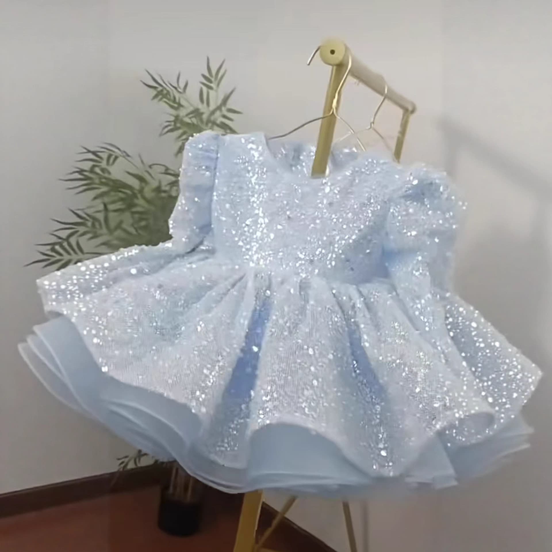 Children's sequined light luxury long-sleeved princess dress girls young host high-end dress violin performance tutu skirt
