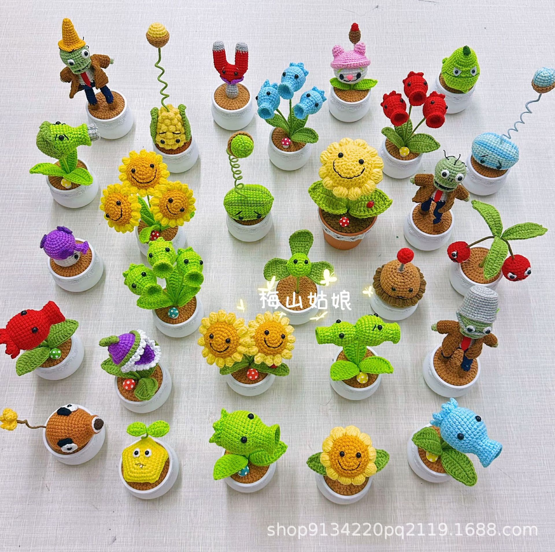 The finished product is purely hand-knitted crocheted potted plant home furnishings yarn creative plants vs. zombies pea shooter cannibal