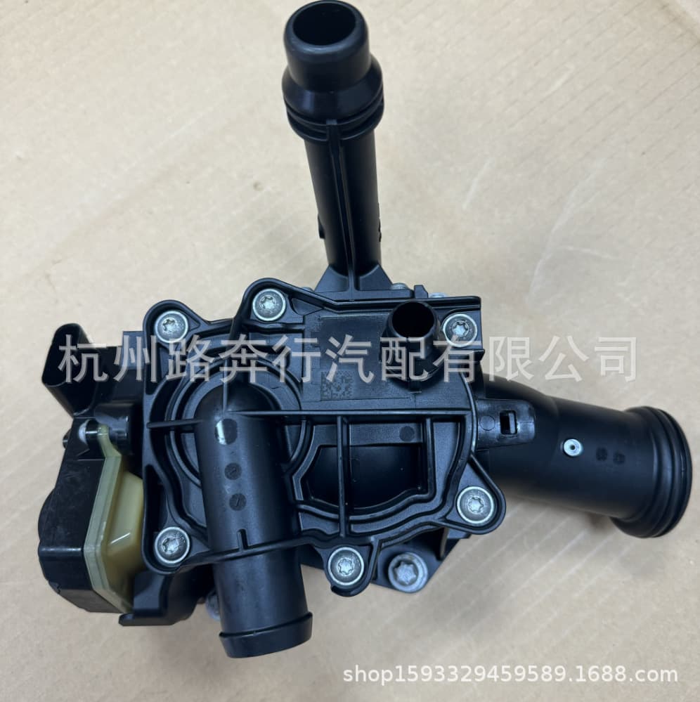 11537642854 For BMW 1 Series 3 Series 5 Series G38 F20 F30 G30 Heat Management Module Thermostat