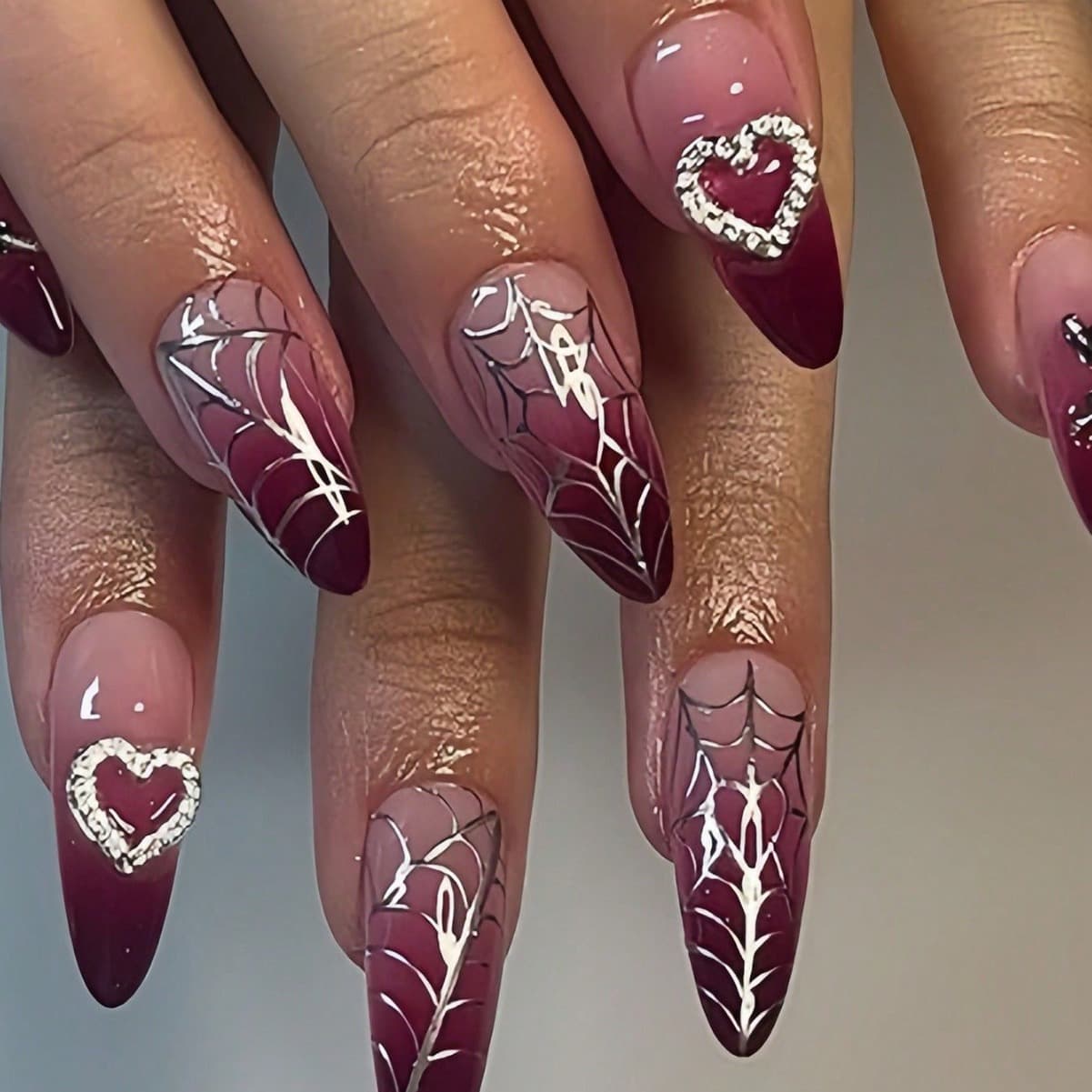 Overseas Rose Red Spider Metal Heart Rhinestone Drop Funny Ghost Press-On False Nails Factory Wholesale