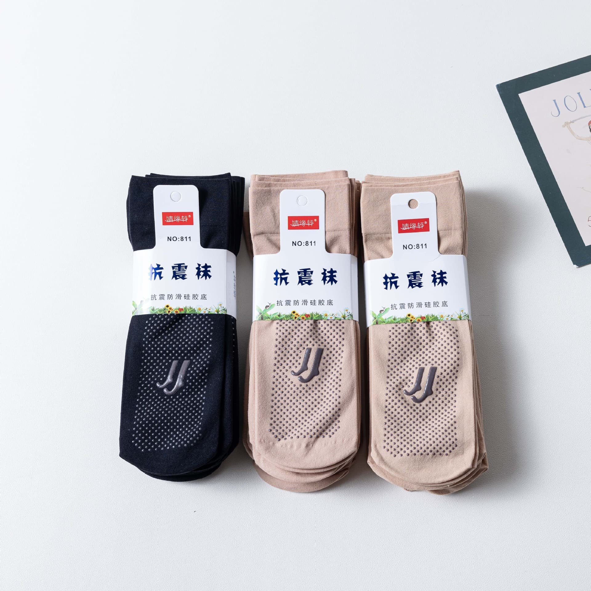 Anti-Slip Silicone Bottom Velvet Short Socks Anti-Snag Thickened Silk Stockings Short Women's Silk Stockings Thick Autumn Winter Factory Wholesale
