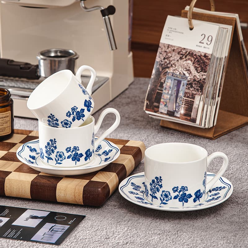 New Blue and White Porcelain Coffee Cup and Saucer Set, Delicate Afternoon Tea, Small Capacity Coffee Cup and Saucer for Cafes