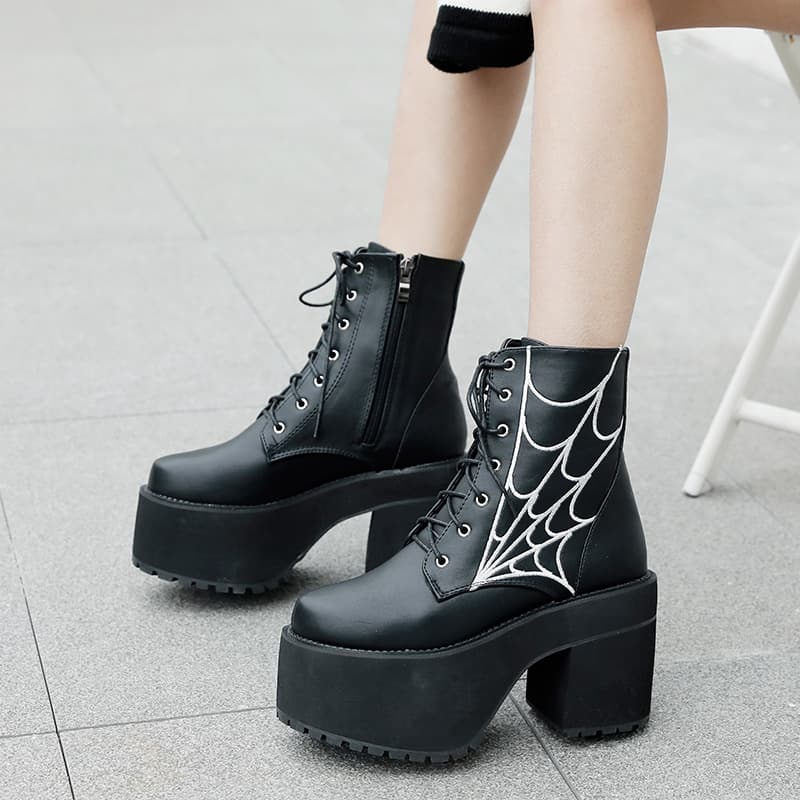 Cross-border Spring Autumn New Ethnic Style Retro Short Boots Women Martin Boots Chunky Heel Thick Sole Spider Web Embroidery Plus Size Women's Shoes