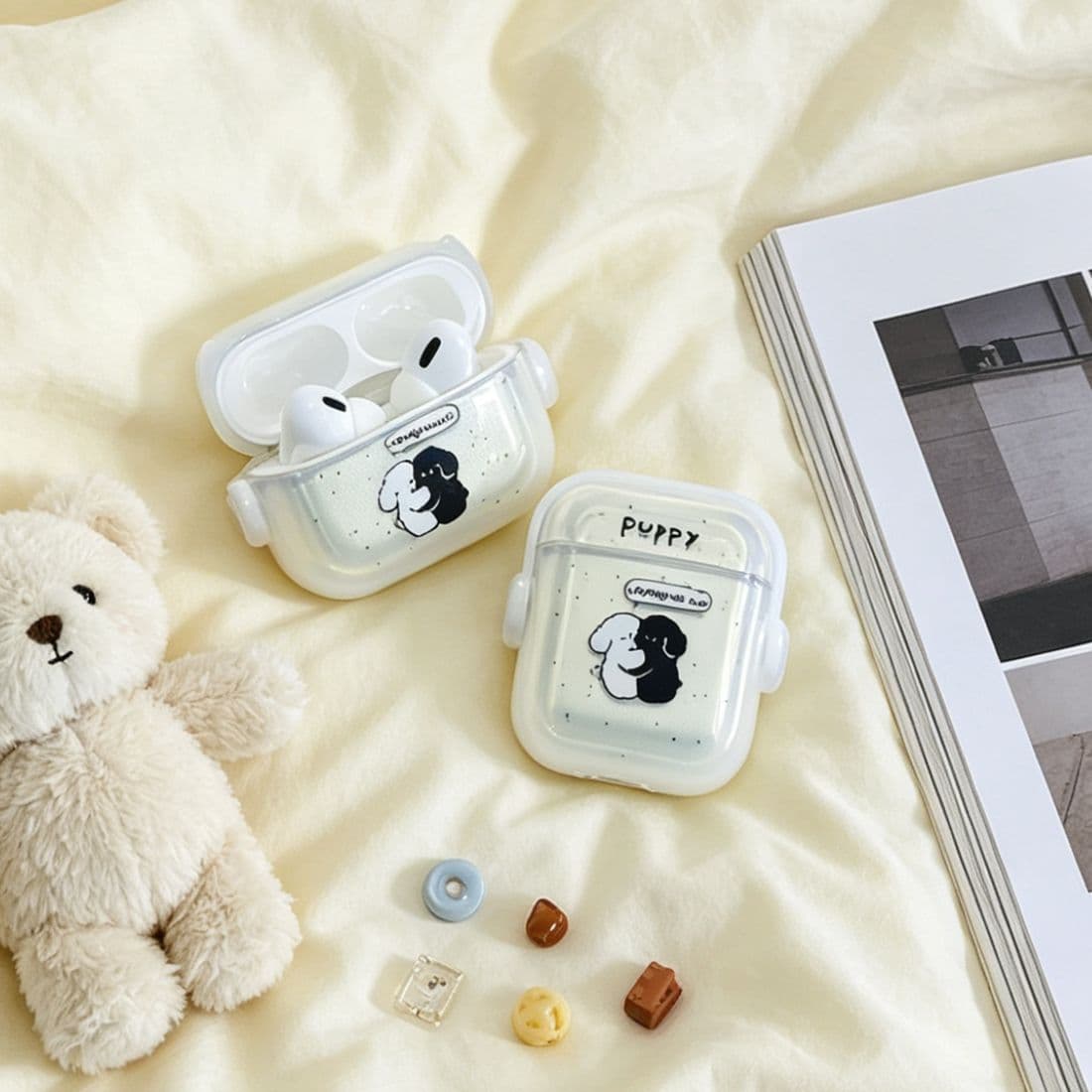 Ins Cartoon Couple Black and White Dog with Headphones Case Compatible with Apple AirPods 4/Pro 3 Earphone Protective Cover