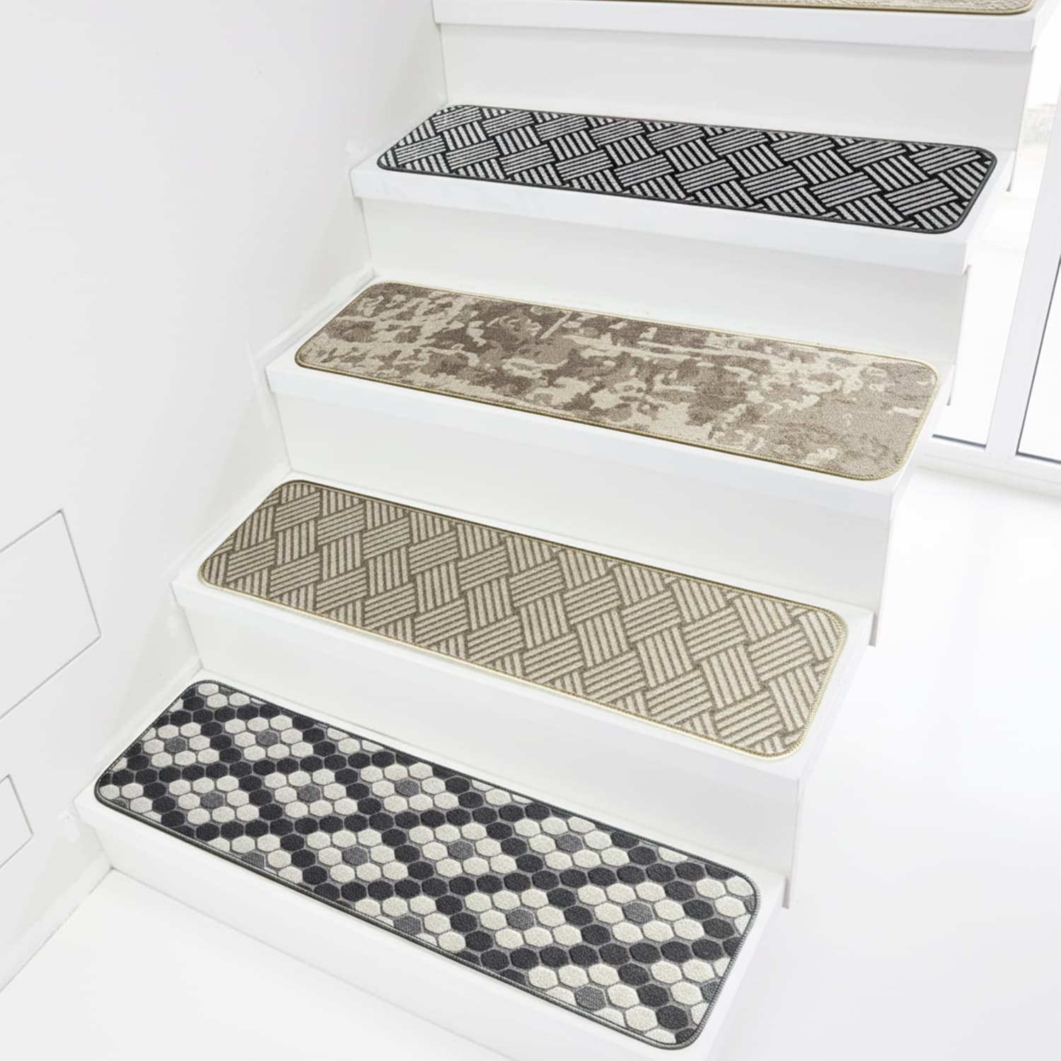 Cross-border Stair Carpet Embossed Stair Tread Pad, Home Anti-slip Quiet Step Pad, Solid Wood Stair Protection Pad, Customizable