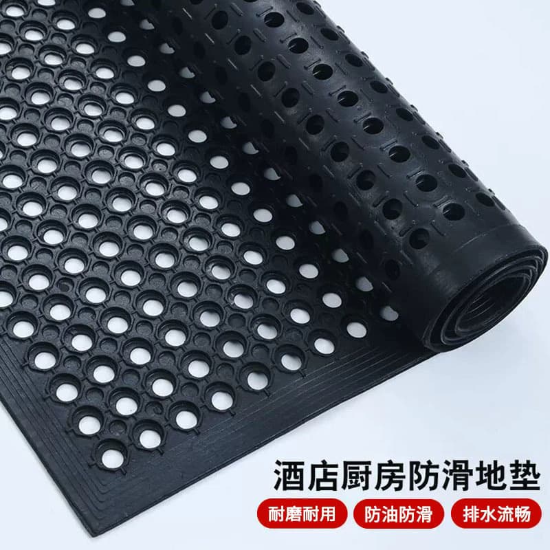 Factory direct sales of wear-resistant, interlocking, hollowed-out floor mats, drainage-capable kitchen anti-slip mats, thickened rubber hollowed-out floor mats.