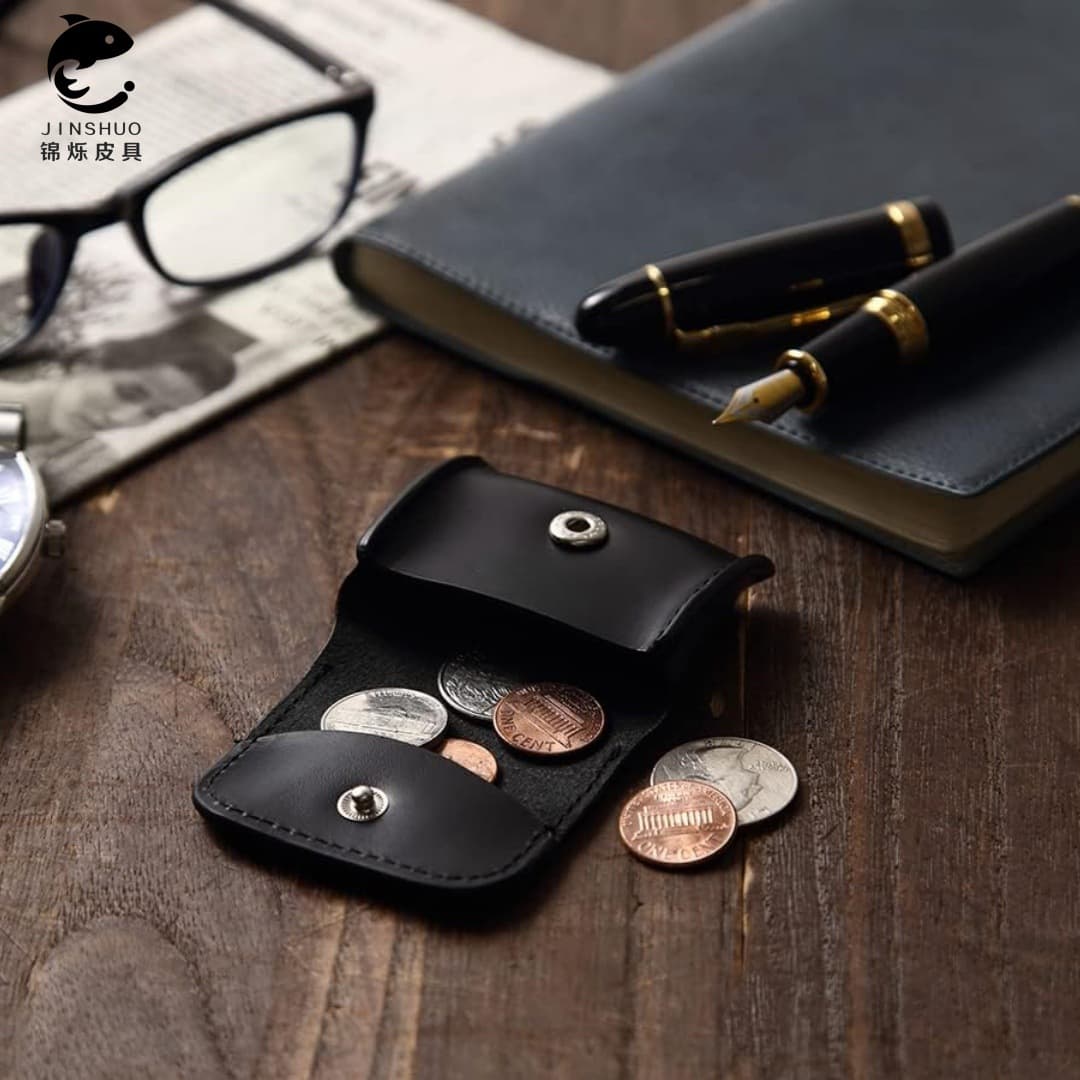 Hot-selling Men's Short Genuine Leather Mini Coin Purse with Buckle, Bluetooth Earphone and Data Cable Storage Bag for Women