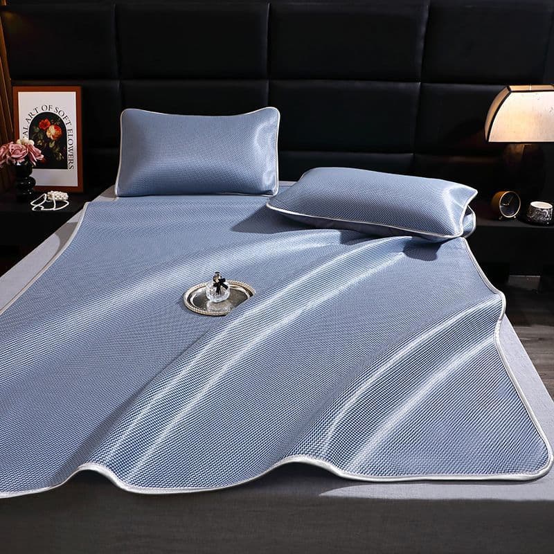 A-Class Summer Ice Silk Cooling Mat Two/Three-Piece Set Washable Student Dorm Single/Double Antibacterial Air-conditioned Mat Pillowcase