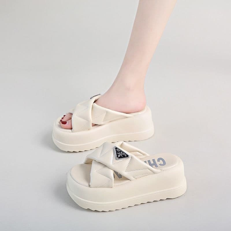2025 Trendy Cross-Band Platform Sandals for Petty Women, Summer Outdoor Thick-Soled Flip Flops with One-Strap Wedge