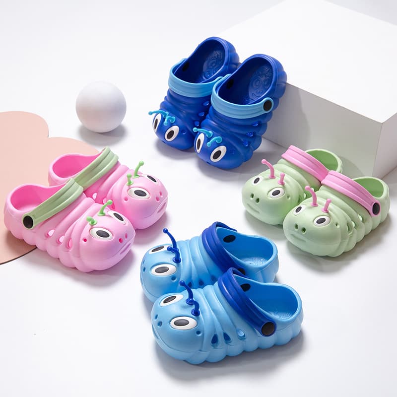 The Third Generation Upgraded Caterpillar Summer Cute Men's and Women's Shoes Hole Cartoon Children's Sandals Baby Shoes Dropshipping