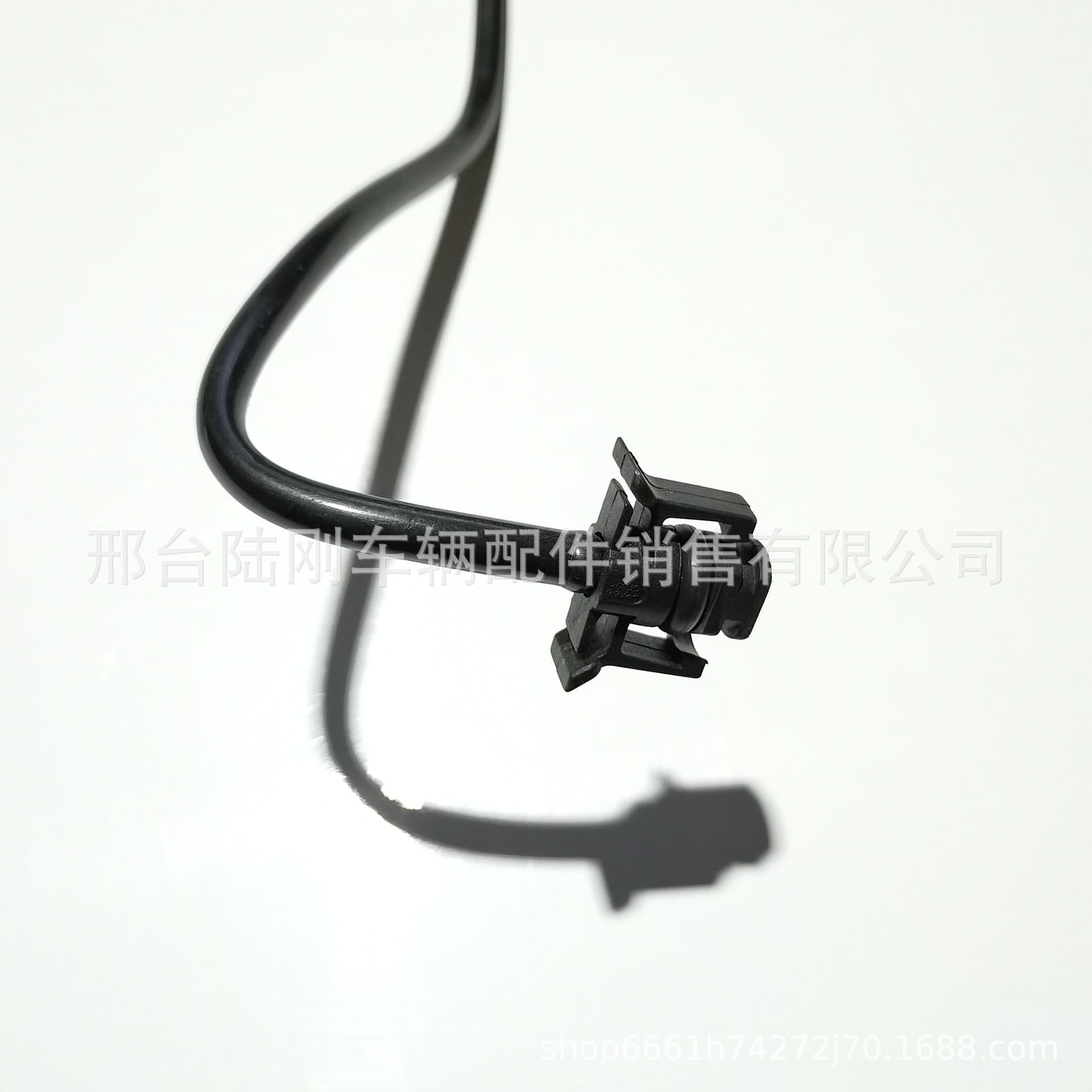 Focus (D2) (Imported)(CB8) Cooling Water Pipe CV6Z8K012K/BV618K012KF