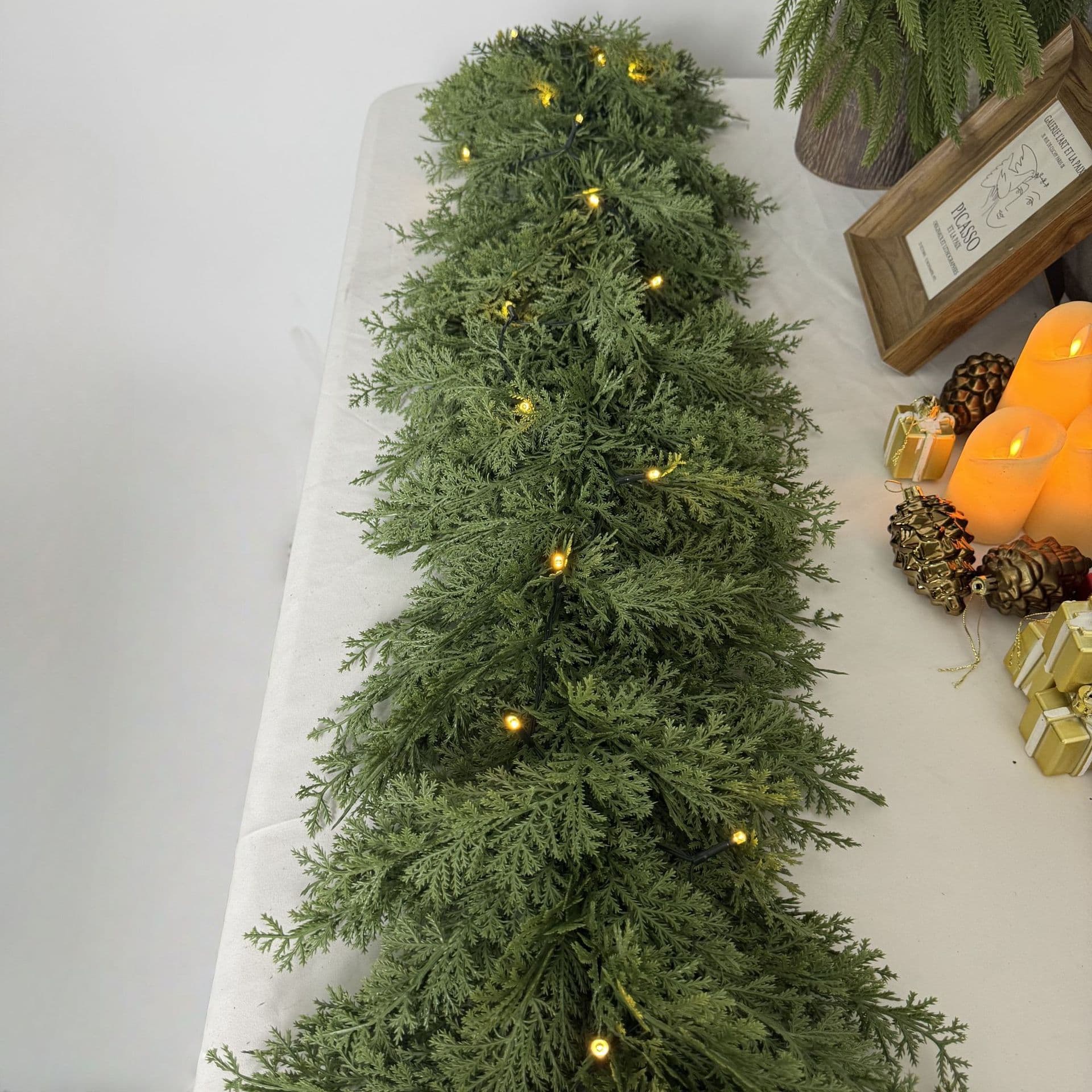 Amazon TEMU Best-selling Artificial Flowers Christmas Green Decorative Christmas Vine for Fireplace, Door, Window Hanging, Garden