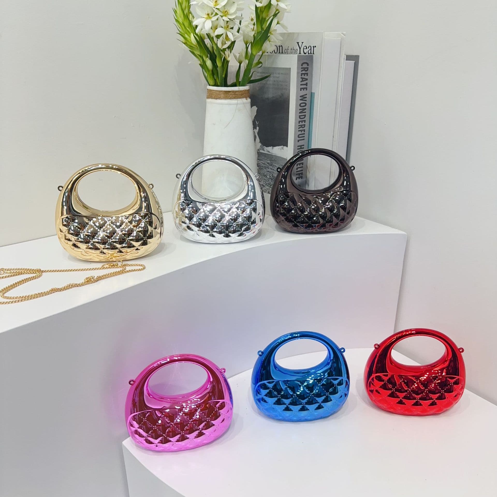 2026 New Cross-Border Shell Crescent Acrylic Bag Diamond Pattern Mini Bag Banquet Colorful Handheld Crossbody Small Bag