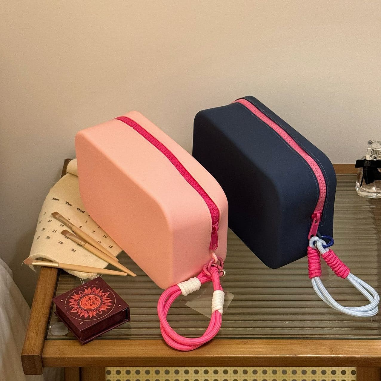 2024 New Silicone Cosmetic Bag Large Capacity Portable Waterproof Travel Toiletry Organizer Jewelry Desktop Storage Silicone Bag