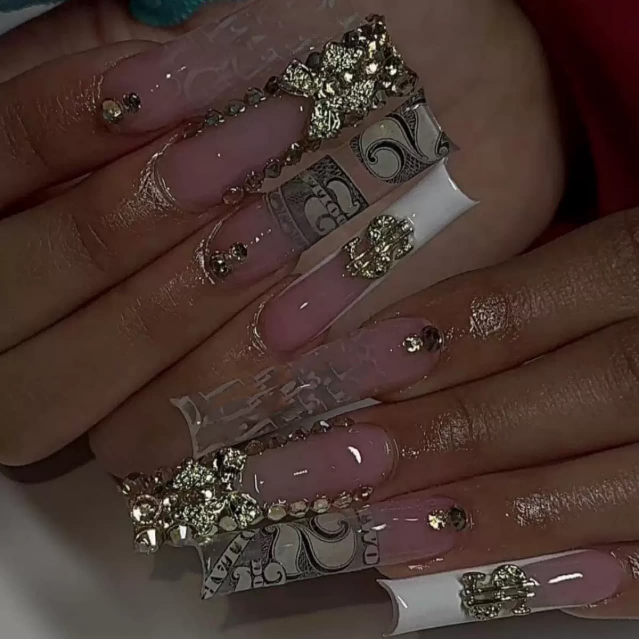 European and American cross-border US dollar diamond wear nails creative personalized handmade manicure patches ins French flash fake nails