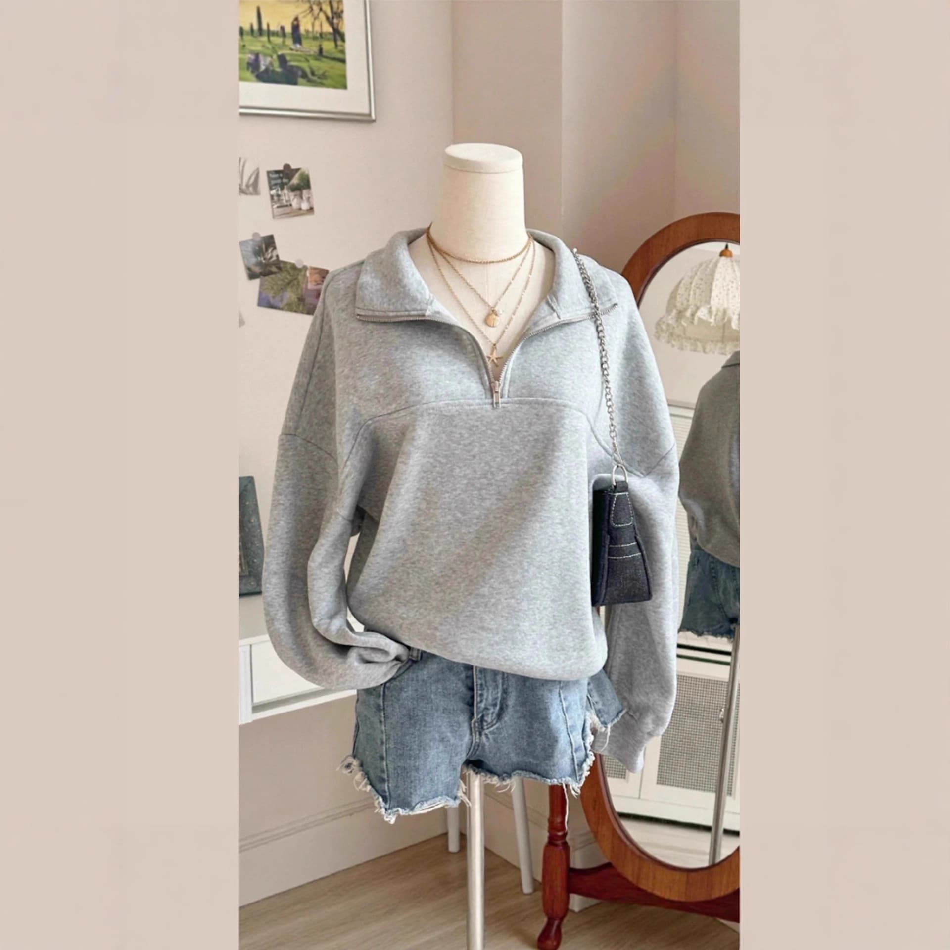 Women's hooded sweatshirt, half-zip loose long-sleeved casual jacket, autumn and winter fashionable, comfortable, soft light gray