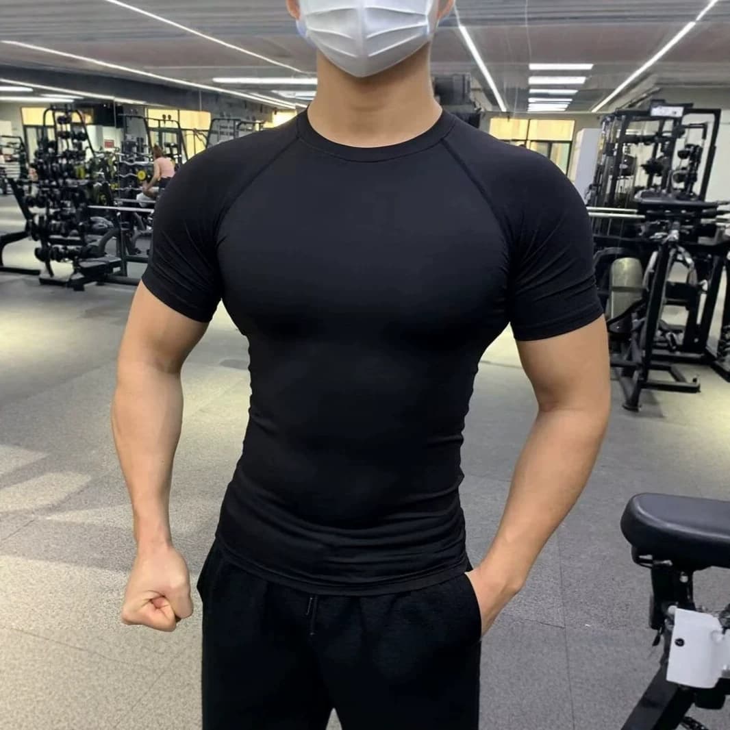 Men's Daily Sports Short Sleeve T-Shirt Gym Training Top Round Neck Solid Color Breathable Slim Fit Base Layer