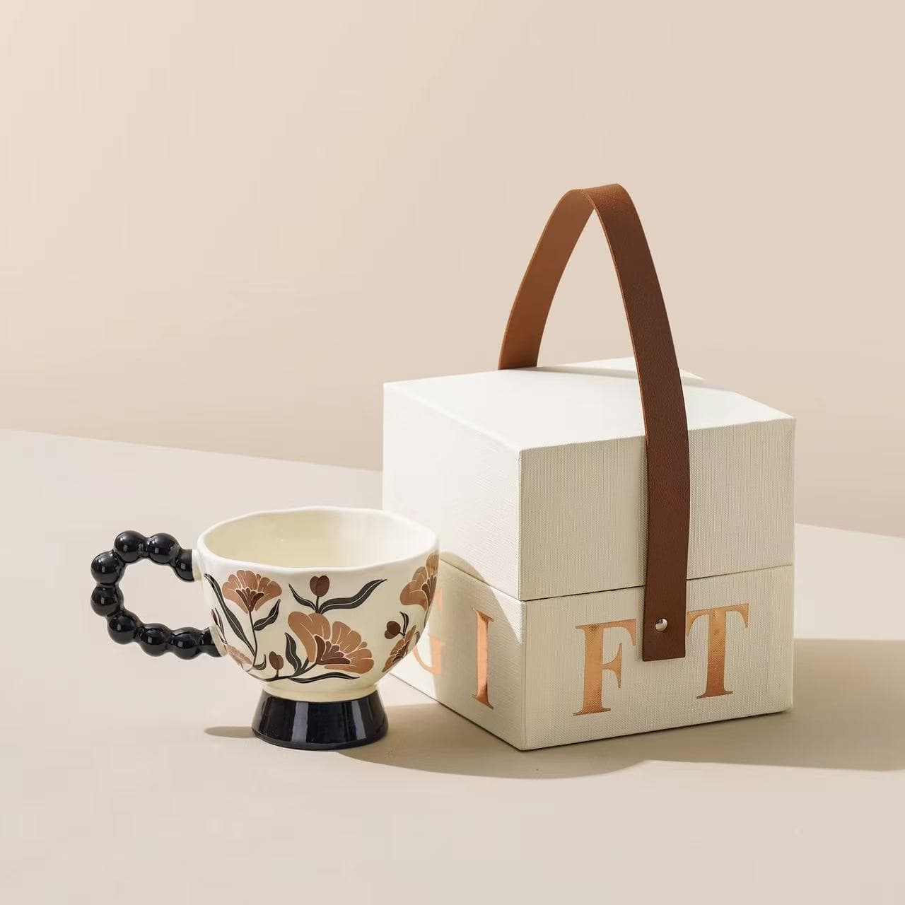 Medieval style mug design cup ceramic afternoon tea coffee cup for girls birthday gift souvenir