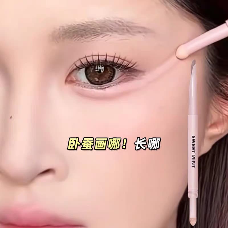 Peach-toned aegyo-sal! Dual-ended knife-shaped aegyo-sal pen and eyeliner pencil for under-eye contouring, shadow definition, and highlight brightening, 2-in-1