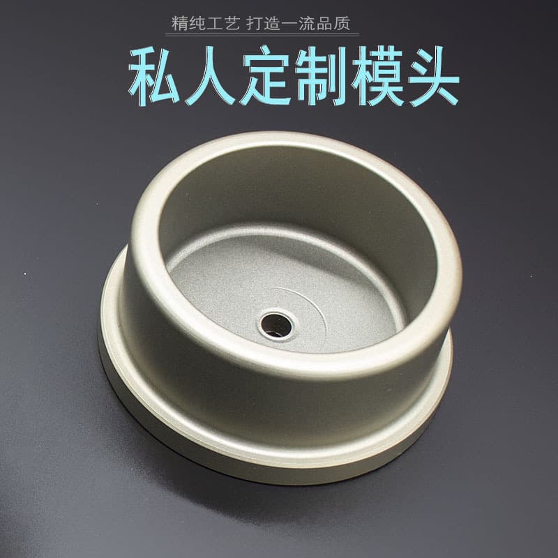 Customized hot melt machines, DuPont anti-clogging thickened die heads, breathable non-stick hot melters, non-standard melting tubes, and custom-made heating heads.