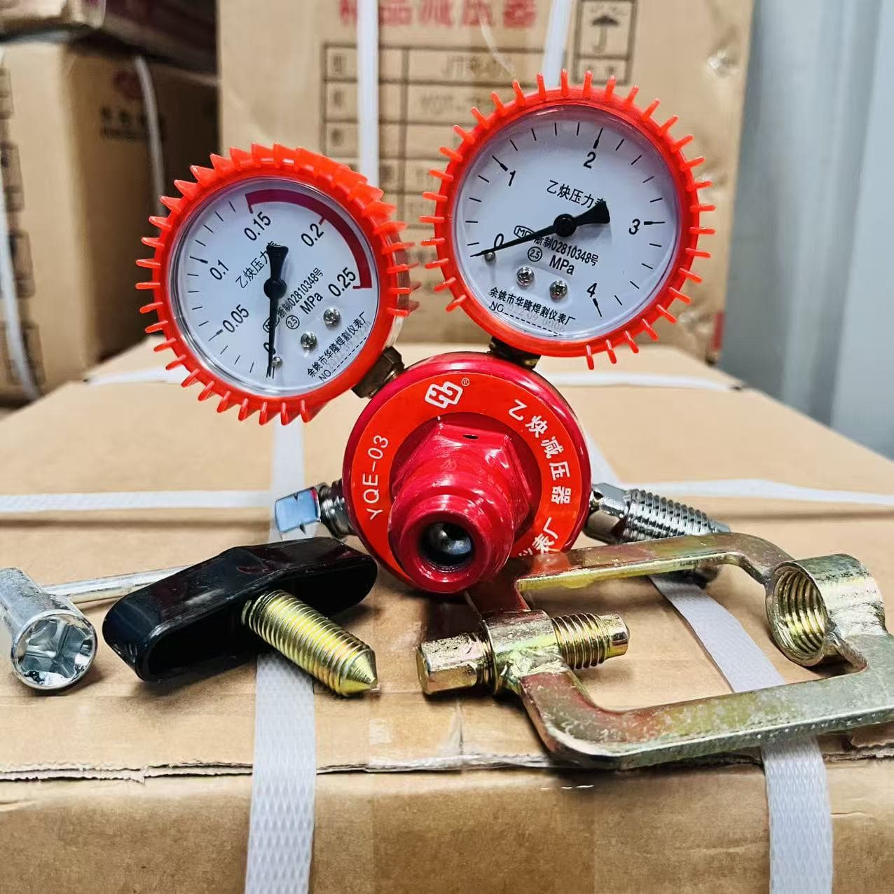 Hualong Oxygen Gauge, Acetylene Gauge, Propane Gauge, CO2 Gauge, Argon Gauge, Shockproof and Pressure-Resistant Gauge