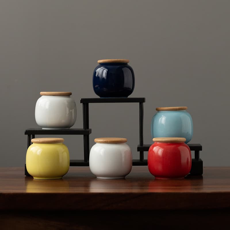 Ceramic tea jar Pu'er jar shadow green storage tea jar small tea box small three-yuan bamboo lid tea jar small sealed jar tea warehouse