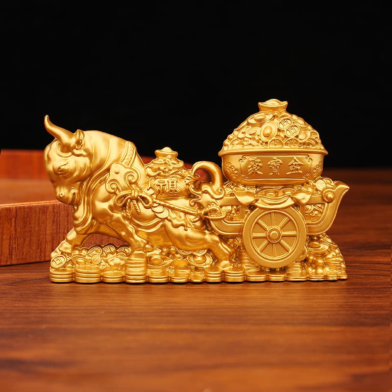 Twelve zodiac ox ornaments, lucky ox ingots, ox crafts stalls, desktop creative decorations, metal ox-drawn ingots