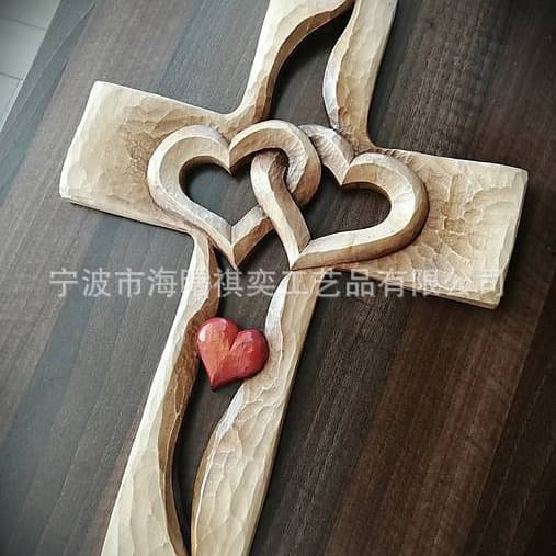 Cross-border independent station Valentine's Day wooden love cross Carved wooden cross wooden crafts