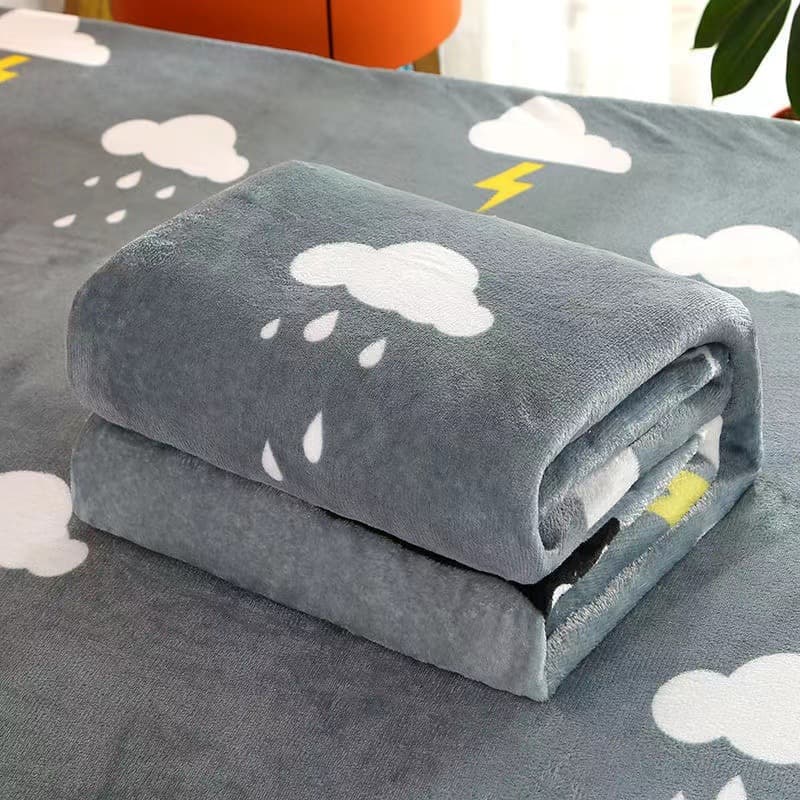 Rain Cloud 70*100 Flannel Blanket Double/Single Bed Single Piece Air Conditioning Towel Small Quilt Summer Air Conditioning Quilt