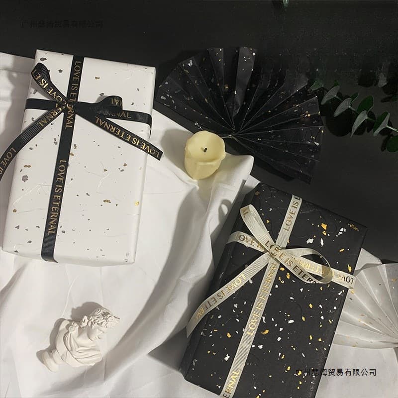 Wrapping paper style bright cloud dragon paper birthday gift paper for boys gift box packaging flower packaging composite material