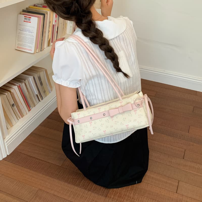 Niche sweet bow armpit bag for women 2026 summer new fashion trendy portable commuter bag large capacity bag