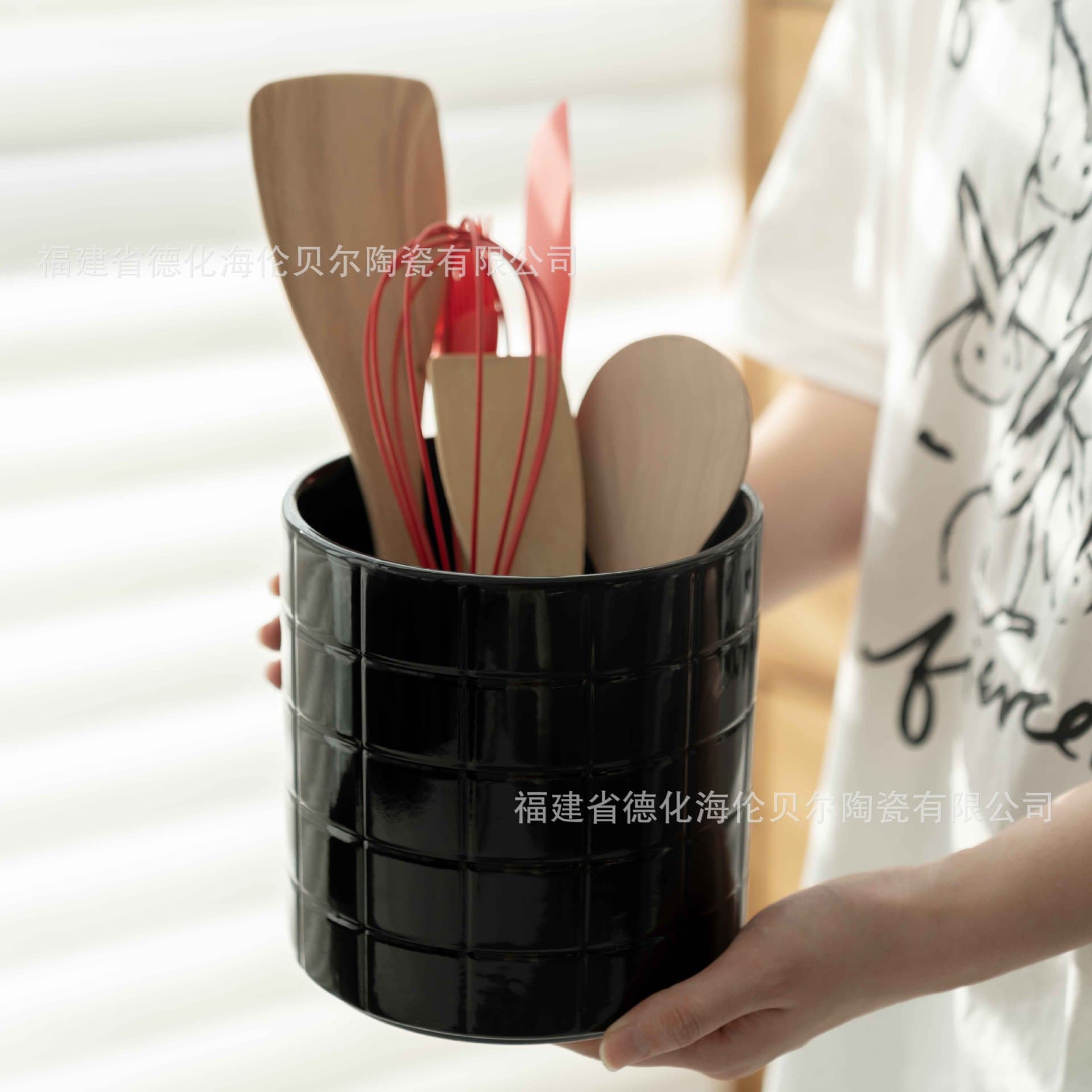Nordic Ceramic Kitchen Utensil Holder Ceramic Spatula and Spoon Storage Jar Chopstick Rack Export Kitchen Cutlery Storage Canister